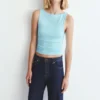 Camiseta sin mangas con cuello barco Camiseta sin mangas con cuello barco
