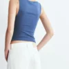 Camiseta sin mangas con cuello barco Camiseta sin mangas con cuello barco