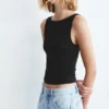Camiseta sin mangas con cuello barco Camiseta sin mangas con cuello barco
