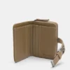 Cartera con hebilla de vaquero Cartera con hebilla de vaquero