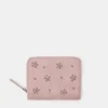 Cartera con tachuelas en forma de flor Cartera con tachuelas en forma de flor
