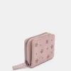 Cartera con tachuelas en forma de flor Cartera con tachuelas en forma de flor