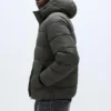 Chaqueta acolchada ligera con capucha