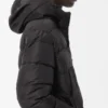 Chaqueta acolchada ligera con capucha