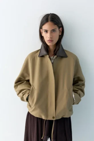 Chaqueta con cuello de imitación de piel Chaqueta con cuello de imitación de piel