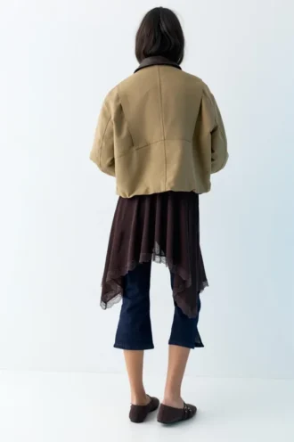 Chaqueta con cuello de imitación de piel Chaqueta con cuello de imitación de piel
