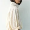 Chaqueta corta con efecto nailon Chaqueta corta con efecto nailon