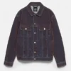 Chaqueta vaquera tipo trucker con acabado flocado Chaqueta vaquera tipo trucker con acabado flocado