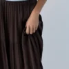 Falda midi fluida con paneles Falda midi fluida con paneles