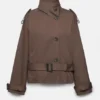 Gabardina corta de cuello alto Gabardina corta de cuello alto