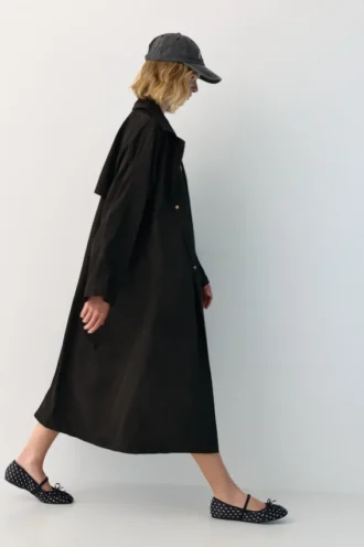 Gabardina oversize ligera