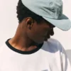 Gorra azul de 5 paneles con bordado