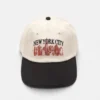 Gorra con silueta urbana