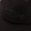 Gorra de pana negra