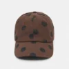 Gorra marrón con lunares Gorra marrón con lunares