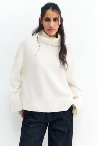 Jersey de cuello alto de punto suave