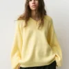 Jersey oversize con bajo asimétrico Jersey oversize con bajo asimétrico