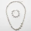 Lote de collares y pulsera