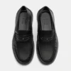 Mocasines con tachuelas