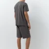 Pack de pantalones cortos tipo jogger y camisetas Pack de pantalones cortos tipo jogger y camisetas
