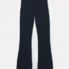 Pantalones acampanados Pantalones acampanados