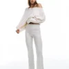 Pantalones acampanados de tacto suave