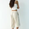 Pantalones capri técnicos de entrepierna baja
