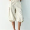 Pantalones capri técnicos de entrepierna baja
