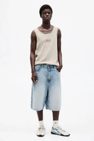 Pantalones cortos de vaquero estilo skater