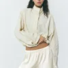 Pantalones Cortos tipo camisola con ribete de encaje Pantalones Cortos tipo camisola con ribete de encaje
