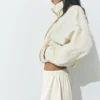 Pantalones Cortos tipo camisola con ribete de encaje Pantalones Cortos tipo camisola con ribete de encaje