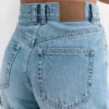Pantalones Cortos vaqueros de corte «mom» con vuelta