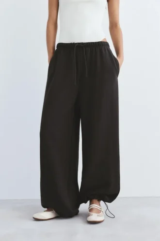 Pantalones de chándal de pierna ancha con bajo ajustable