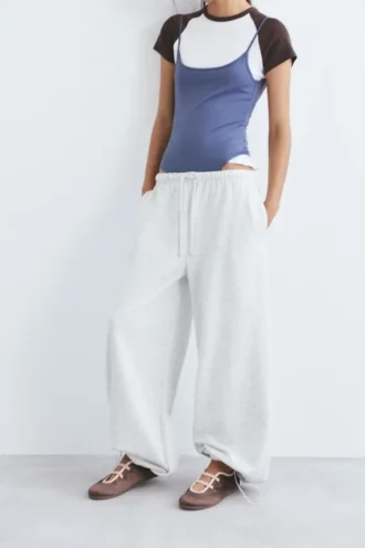 Pantalones de chándal de pierna ancha con bajo ajustable