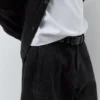 Pantalones de corte recto con costuras Pantalones de corte recto con costuras