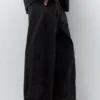 Pantalones de corte recto con costuras Pantalones de corte recto con costuras