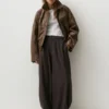 Pantalones de corte recto con pinzas