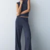 Pantalones de crepé de pierna ancha