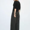 Pantalones de pierna ancha con doble pinza Pantalones de pierna ancha con doble pinza