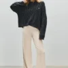 Pantalones de pierna ancha y tacto suave Pantalones de pierna ancha y tacto suave