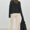 Pantalones de pierna ancha y tacto suave Pantalones de pierna ancha y tacto suave