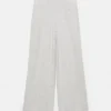 Pantalones de pierna ancha y tacto suave Pantalones de pierna ancha y tacto suave