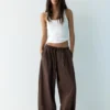 Pantalones de tiro bajo con cintura elástica Pantalones de tiro bajo con cintura elástica