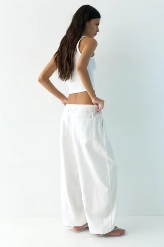 Pantalones de tiro bajo con cintura elástica