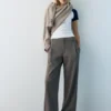 Pantalones elegantes con pinzas Pantalones elegantes con pinzas