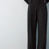 Pantalones elegantes con pinzas Pantalones elegantes con pinzas