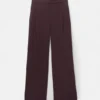 Pantalones elegantes con pinzas Pantalones elegantes con pinzas