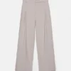 Pantalones elegantes con pinzas Pantalones elegantes con pinzas
