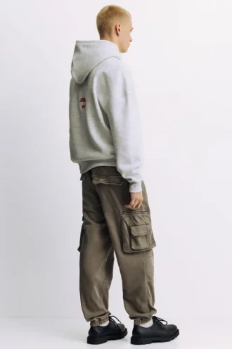 Pantalones jogger cómodos con múltiples bolsillos