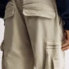 Pantalones jogger cómodos con múltiples bolsillos